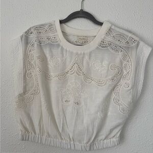 PILCRO
EMBROIDERED
MUSCLE TEE